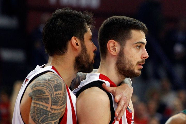 Το χιουμοριστικό αντίο του Πρίντεζη στον κουμπάρο του, Ιώαννη Παπαπέτρου