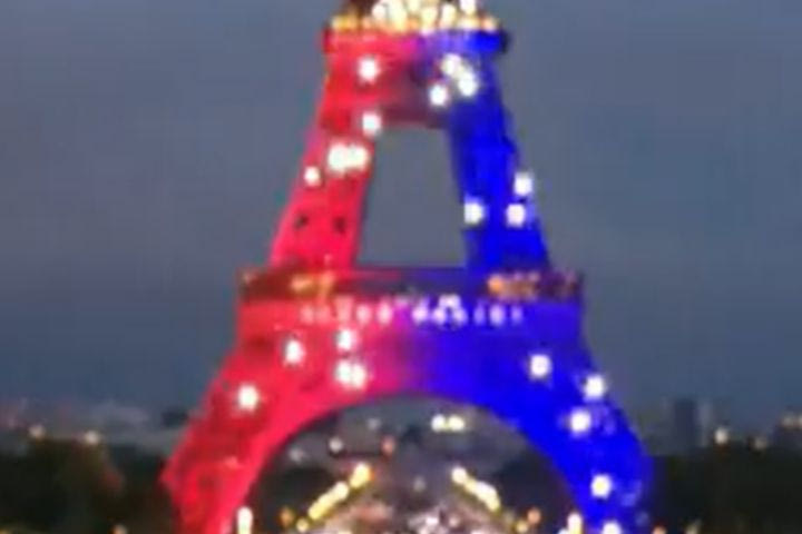 Παρί Σεν Ζερμέν: Ο Πύργος του Άιφελ στο χρώματα των πρωταθλητών Ευρώπης