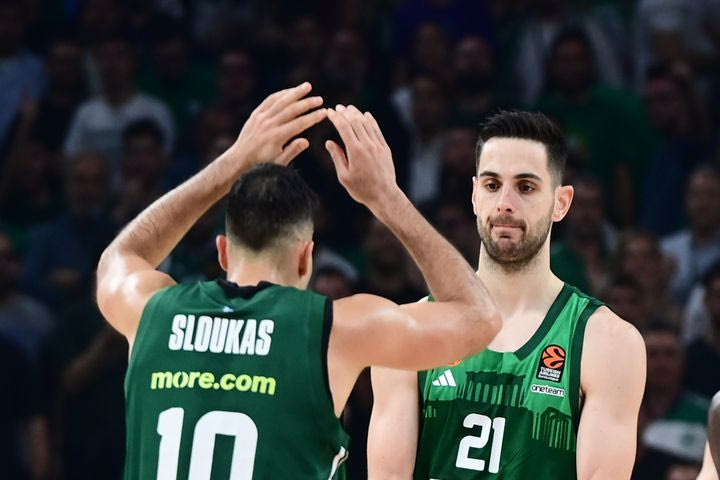 Συγκλονίζει ο Σλούκας για Παπαπέτρου: “Κανείς δεν γνώριζε τους καθημερινούς εφιάλτες που έπρεπε να ξεπερνάς”