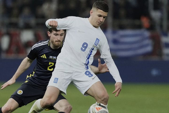 Τζόλης: “Μπήκε στη λίστα της Αταλάντα ως υποψήφιος διάδοχος του Λούκμαν”, γράφουν οι Ιταλοί