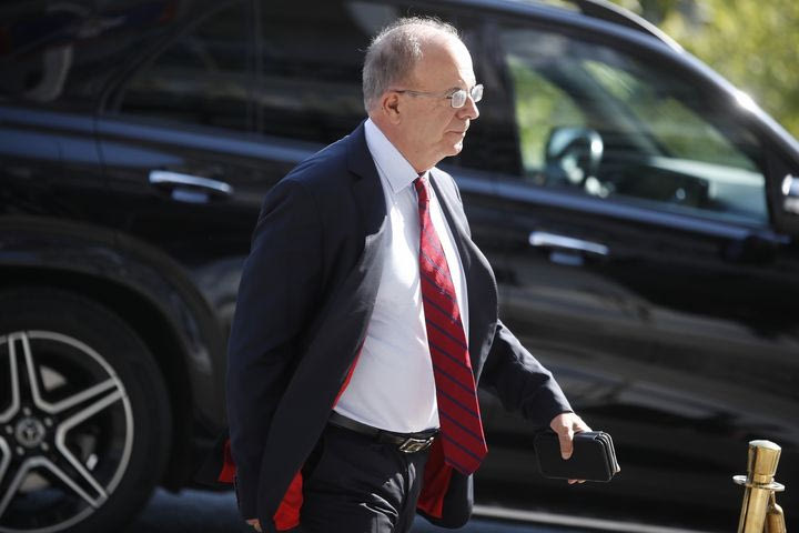 Βερνίκος: “Ο κ. Μαρινάκης έθεσε και το θέμα των αγωνιστικών χώρων με αφορμή την κακή κατάσταση στο γήπεδο της Μπόντο”