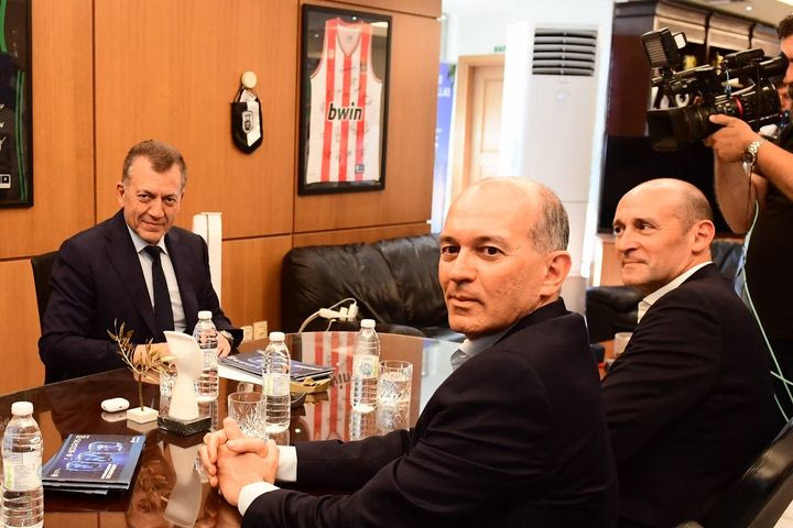 Βρούτσης: “Θα δώσουμε το ΣΕΦ στον Ολυμπιακό, είμαστε σε συζήτηση με τον σύλλογο για να βρεθεί δίκαιη και διαφανής διαδικασία”