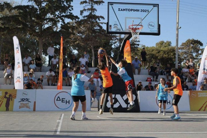 Γιορτή του μπάσκετ στη Σαντορίνη το ΔΕΗ 3×3 Street Basketball