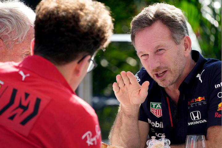 Πόσο πιθανή είναι μια νέα προσέγγιση της Ferrari στον Κρίστιαν Χόρνερ