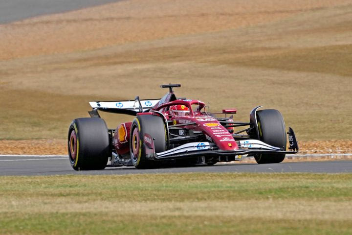 H Ferrari μετέθεσε για σήμερα (17/7) το ντεμπούτο της “νέας” SF-25 στο Μουτζέλο -Οι πρώτες εικόνες