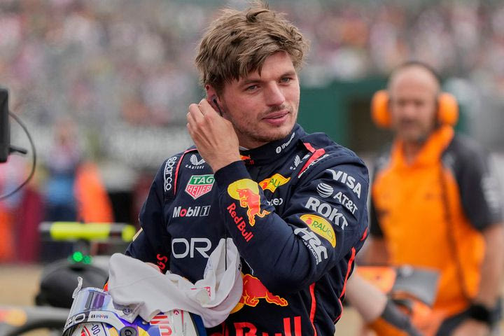 O Φερστάπεν πήρε την πολ ποζίσιον στο Σίλβερστοουν με τη Red Bull σε ρυθμίσεις αγώνα