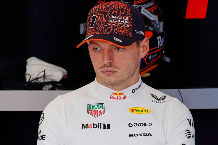 Απαισιόδοξος για τον τίτλο ο Φερστάπεν: “Όταν βλέπω τα πλάνα της McLaren, καταλαβαίνω αρκετά”