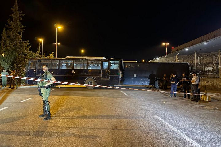 LIVE το SPORT24 στην άφιξη του Γιόνας Βαλαντσιούνας στο “Ελ. Βενιζέλος”