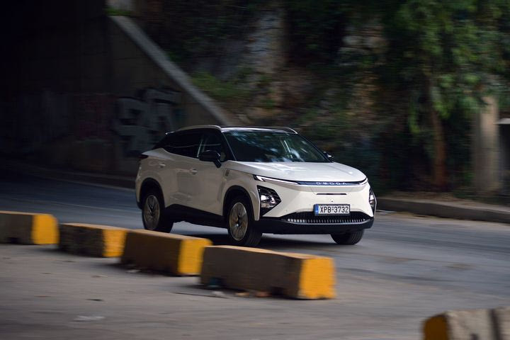 Οδηγούμε το ηλεκτρικό SUV της πρωτοεμφανιζόμενης Omoda- Eίναι μια απόλυτα ευχάριστη έκπληξη