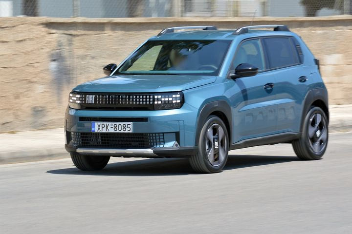 Το Fiat Grande Panda κέρδισε το “Red Dot Award”