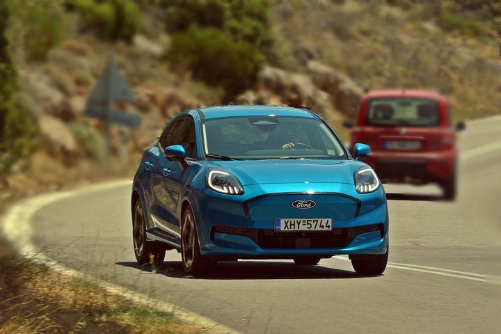 Αν θέλεις κορυφαία αυτονομία, το “βασικό” ηλεκτρικό SUV της Ford είναι αυτό που ζητάς- Δες πως γίνεται δικό σου