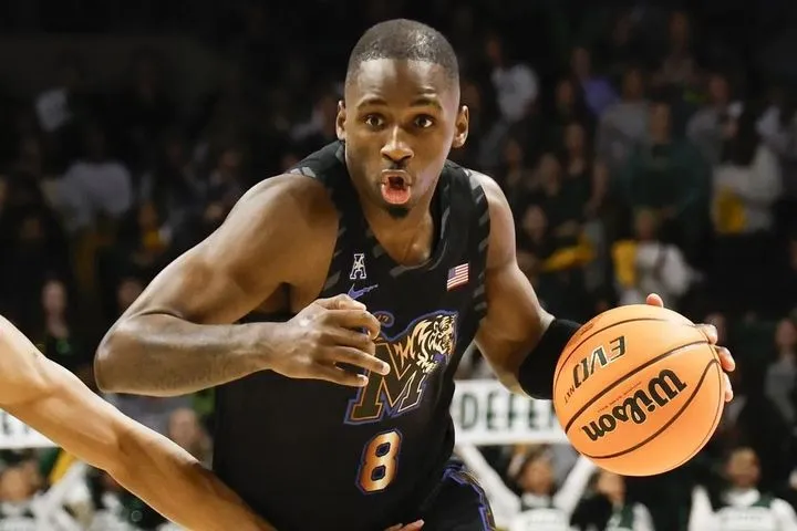 NBA: Οι Σπερς ανακοίνωσαν την απόκτηση του Τζόουνς-Γκαρσία με two-way συμβόλαιο