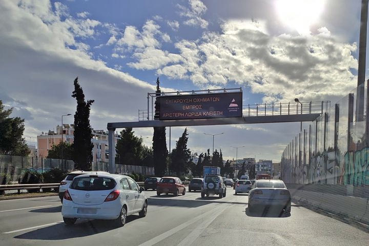 Οδήγηση στον καύσωνα: Μείνε “δροσερός” και ασφαλής στο τιμόνι- Τα 6 σημεία που πρέπει να προσέξεις