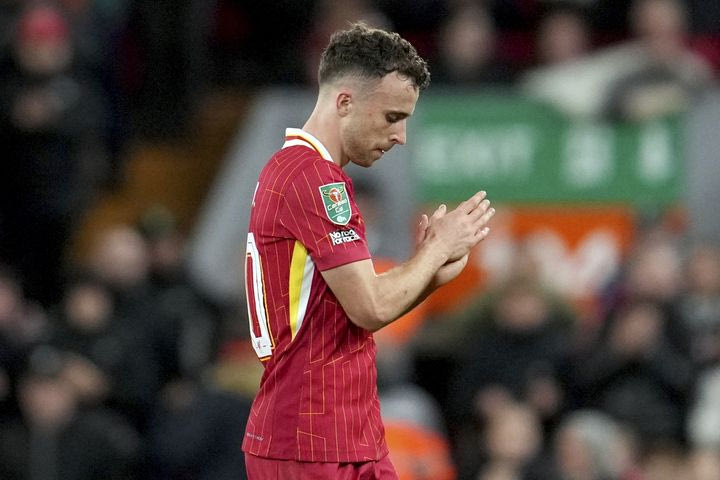 Ντιόγκο Ζότα: Ο Σλοτ επιβεβαίωσε επίσημα ότι η Λίβερπουλ πλήρωσε όλο το μισθό του ποδοσφαιστή στην οικογένειά του