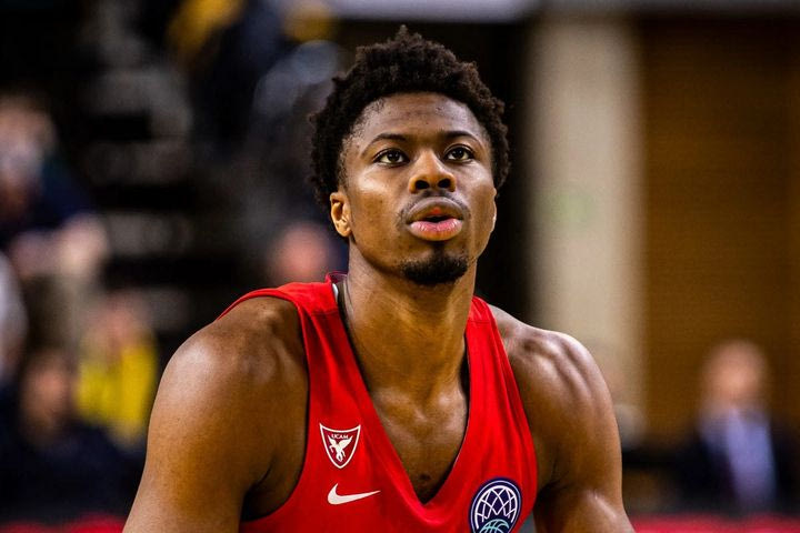 Ο Κώστας Αντετοκούνμπο