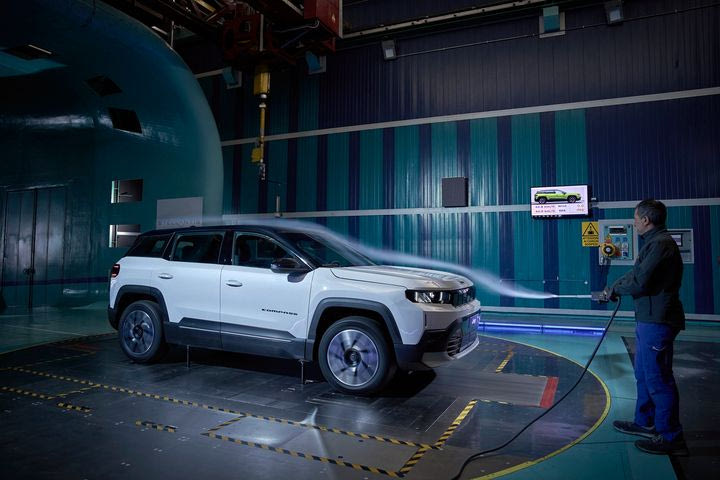 Το ολοκαίνουργιο Compass δεν είναι μόνο ένα γνήσιο Jeep αλλά και ένα SUV με κορυφαία αεροδυναμική