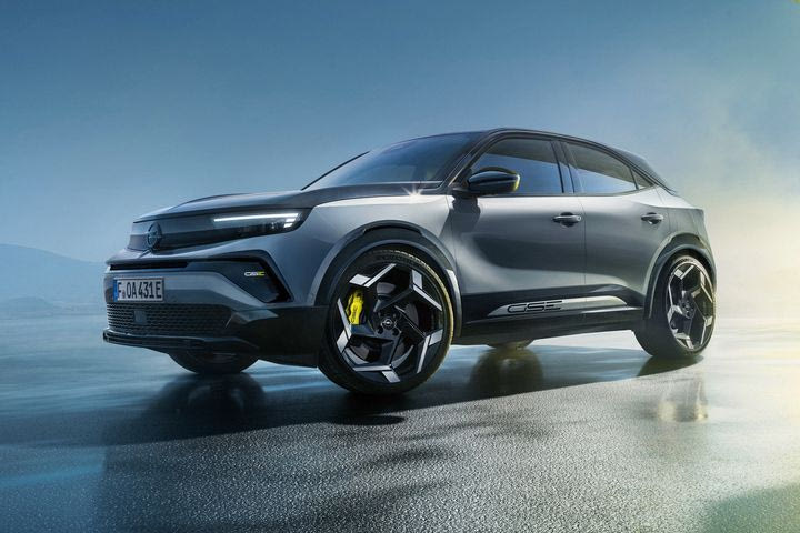 Το πιο γρήγορο ηλεκτρικό της Opel αποκαλύπτεται και “ταράζει τα νερά” στα B-SUV: Αυτό είναι το Mokka GSE