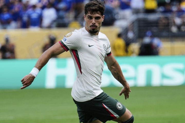 Συγκλονίζει ο Νέτο: “Θέλω να κατακτήσω το Παγκόσμιο Κύπελλο Συλλόγων για τον Ζότα, ήταν πολεμιστής”