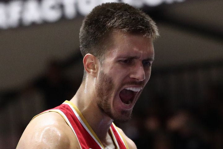 Ολυμπιακός, Πετρούσεβ: Καμία πρόταση για τον Σέρβο, στα χέρια των ερυθρολεύκων το μέλλον του – Buy out μόνο για το ΝΒΑ πλέον