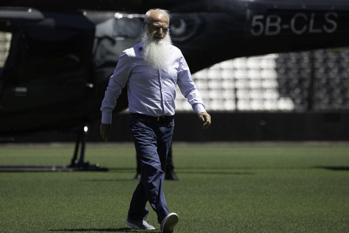 ΠΑΟΚ: Ο Σαββίδης στην Τούμπα με ελικόπτερο, οι πρώτες φωτογραφίες από τη μεγάλη επιστροφή του ιδιοκτήτη του Δικεφάλου