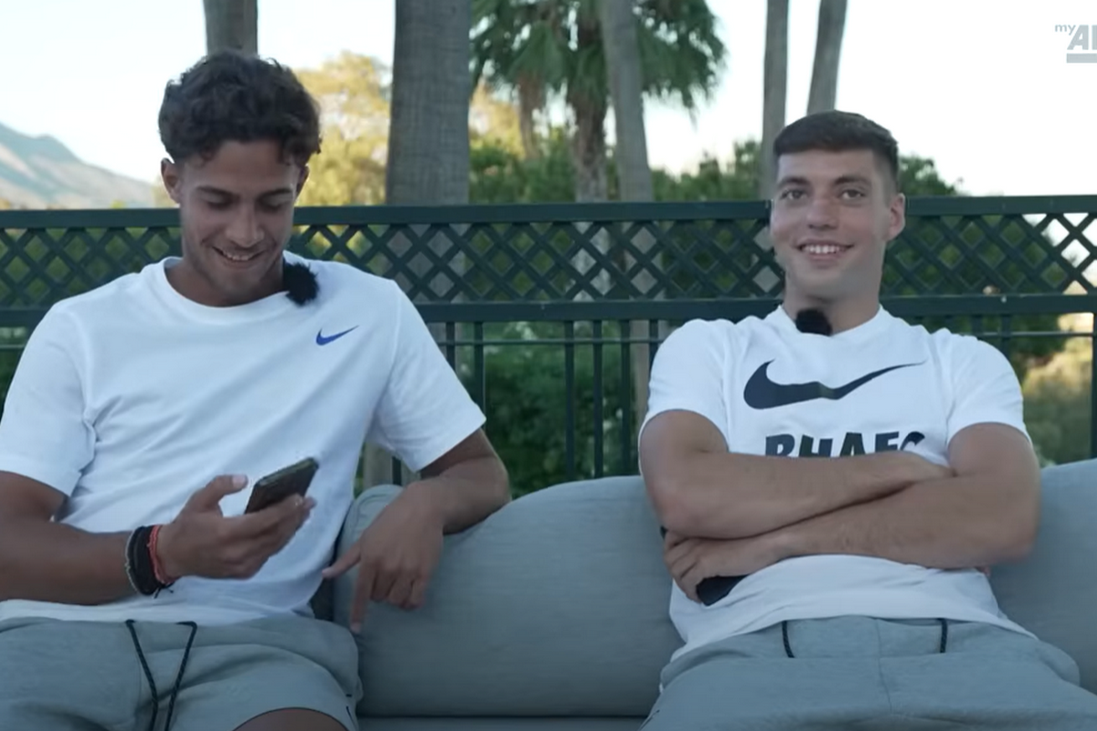 Μπράιτον: Κωστούλας και Τζίμας έδωσαν ρεσιτάλ απαντήσεων στο τρομερό QnA VIDEO των γλάρων