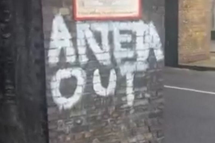 Άρσεναλ: Οπαδοί της ομάδας βανδάλισαν τοιχογραφίες του Αρτέτα στο Λονδίνο