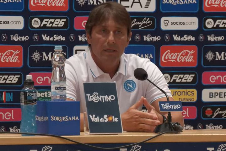 Κόντε: “Από τους καλύτερους μέσους στον κόσμο για χρόνια ο Ντε Μπρόινε, είναι 34 αλλά έχει ακόμη να δώσει πολλά στο ποδόσφαιρο”