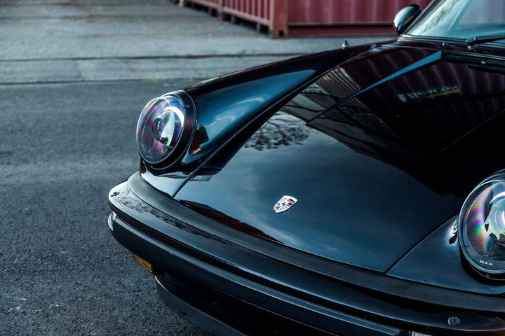 Γνωρίστε τη Marvia 911 Carrera: Η στιγμή που ένας “μύθος” κόπιαρε έναν αυτοκινητιστικό μύθο