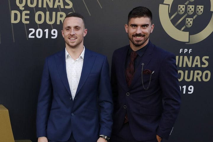 Ντιόγκο Ζότα: Ο Νέβες έκανε ταξίδι 13 ωρών για να προλάβει την κηδεία, ο Πορτογάλος κουβάλησε το φέρετρο του φίλου του