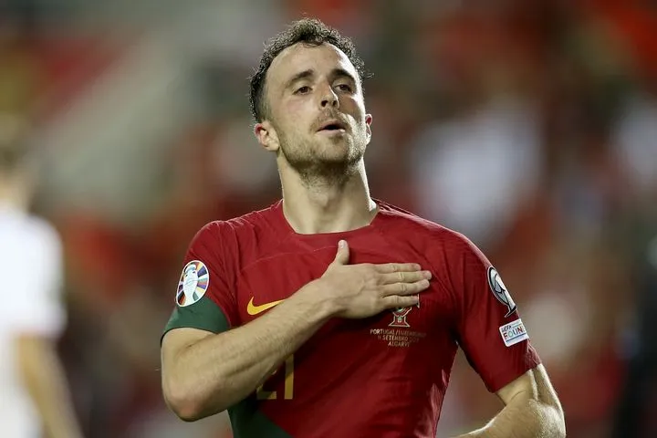 Ντιόγκο Ζότα: Η Πόρτο κρατά ζωντανή τη μνήμη του με ενα ειδικό έμβλημα στην φανέλα της