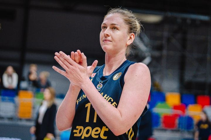 Η Έμα Μέσεμαν επιστρέφει στο WNBA μετά από τρία χρόνια