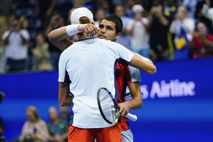 Wimbledon: Πού θα δείτε τον τελικό των ανδρών μεταξύ Σίνερ και Αλκαράθ