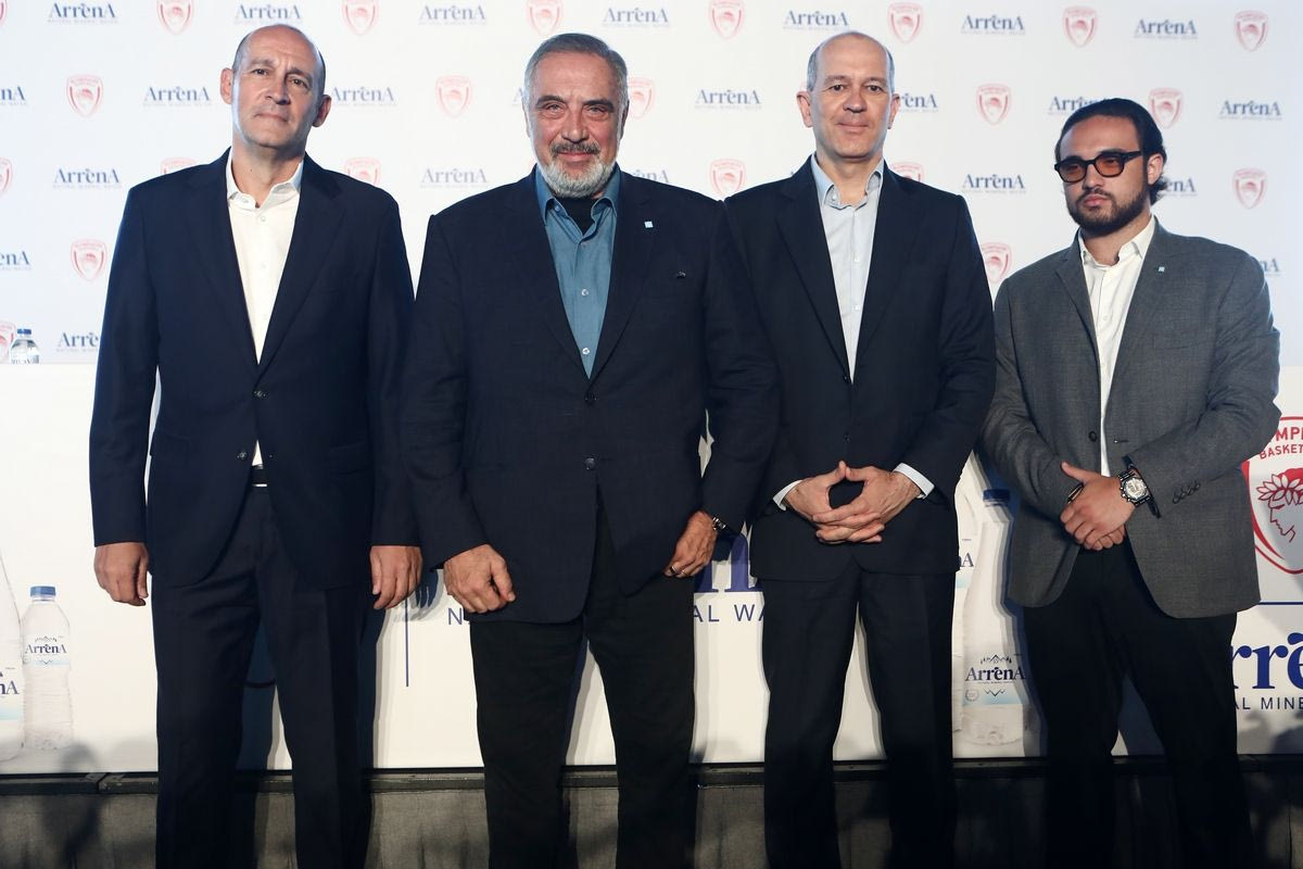 Ο Νίκος Τσάκος και οι Παναγιώτης και Γιώργος Αγγελόπουλος