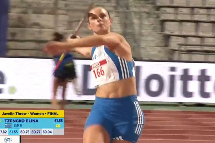 Η τελευταία βολή της Τζένγκο στα 62.83μ. που της χάρισε την πρώτη θέση και το νέο ρεκόρ αγώνων στο Βαλκανικό
