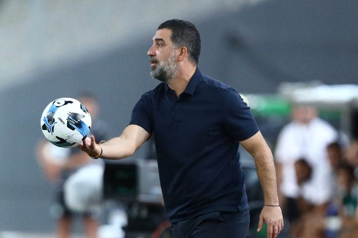 Αρντά Τουράν: “Ο διαιτητής δεν ήξερε από ποδόσφαιρο τόσο καλά, δεν ήταν μόνο το πέναλτι αλλά και η υγεία του Εγκινάλντο”