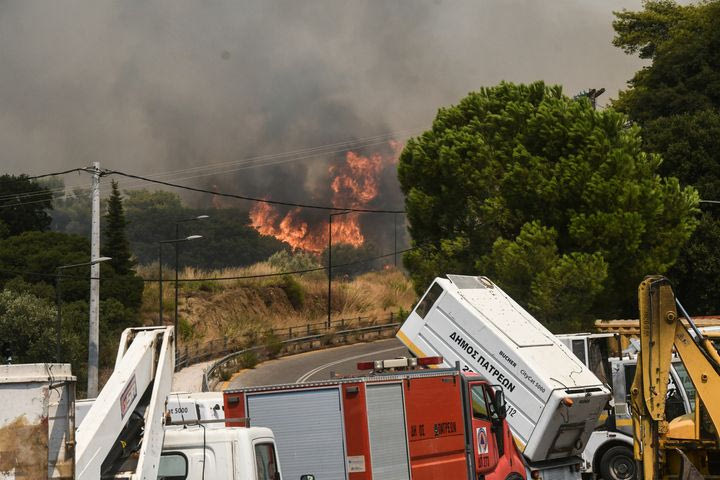 H φωτιά στη Δυτική Αχαΐα