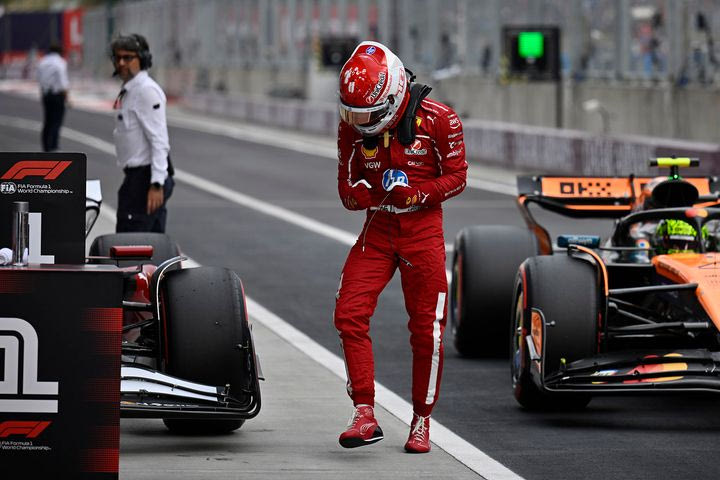 Mamma mia! Απίθανη πολ ποζίσιον του Σαρλ Λεκλέρ με τη Ferrari στην Ουγγαρία