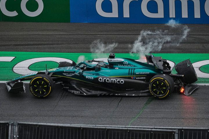 O Νόρις ταχύτερος και στο FP2 του Ζάντβορτ -O Αλόνσο ανάμεσα στις δύο McLaren, ατύχημα του Στρολ