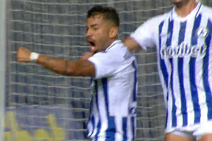 Ο Παλμεζάνο έκανε το 1-0 απέναντι στον Παναιτωλικό μετά από ωραία κομπίνα του Ατρομήτου