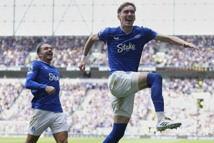 Έβερτον – Μπράιτον 2-0: Τα Ζαχαρωτά εγκαινίασαν το νέο τους γήπεδο με τον πιο γλυκό τρόπο