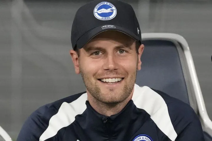 Προπονητής Μπράιτον για Τζίμα: “Έκανε ένα βήμα πιο κοντά, δεν πρέπει να είμαστε υπερβολικά ενθουσιώδεις”