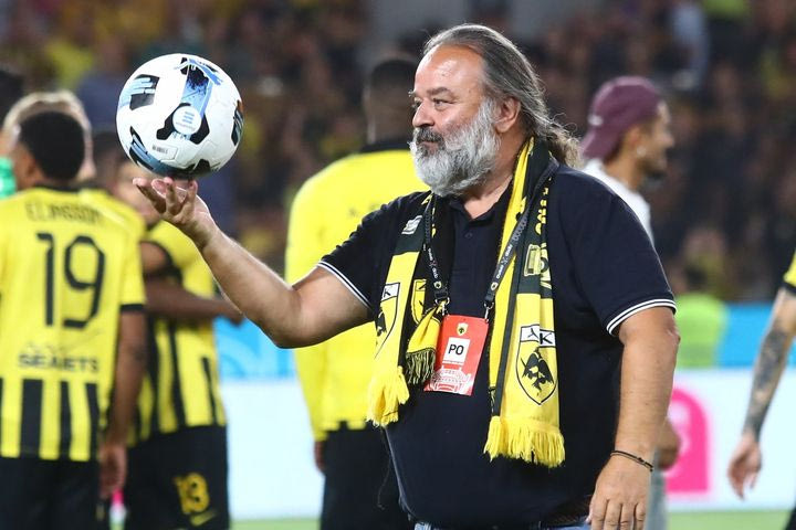 Τι πραγματικά είπε ο Ηλιόπουλος στους φίλους της ΑΕΚ μετά τον αγώνα με τον Βόλο