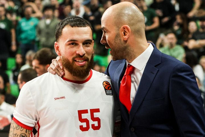 EuroLeague: Πού θα δείτε Φενέρμπαχτσε – Παρί και Μονακό – Ζάλγκιρις για την πρώτη αγωνιστική