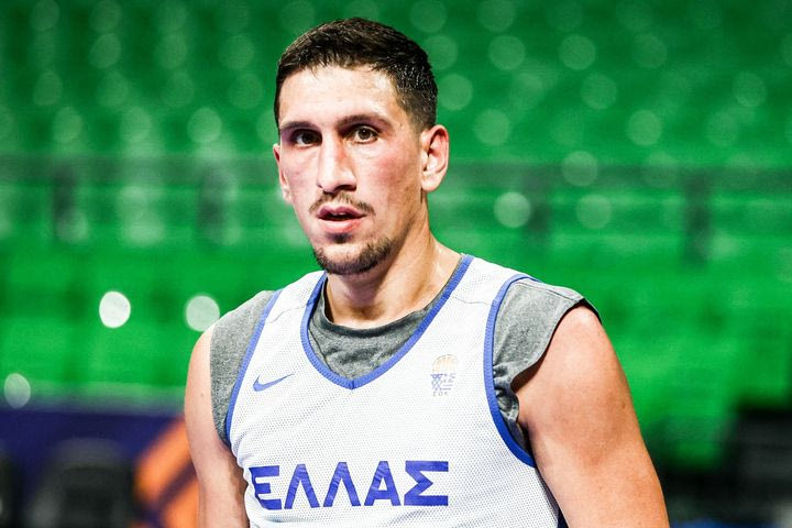 Ο Γιαννούλης Λαρεντζάκης στο SPORT24: “Ο Σλούκας μάς έλειψε στους Ολυμπιακούς Αγώνες, είναι πολύ σημαντικό κομμάτι της Εθνικής ομάδας”