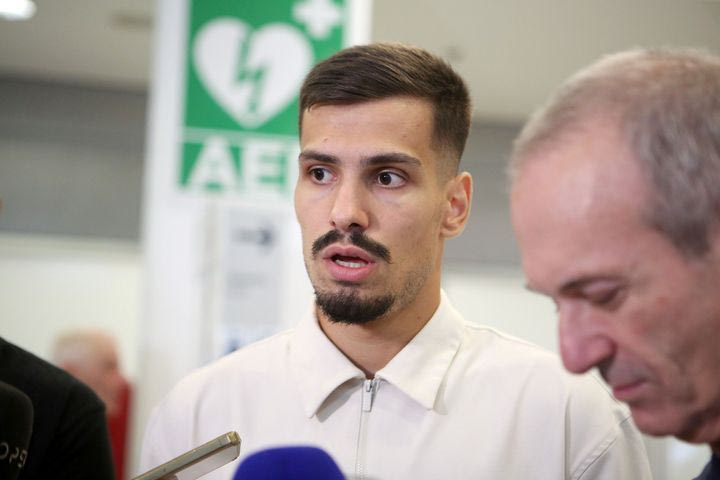 Πάντοβιτς: “Έχω μεγάλους στόχους, τιμή μου να αγωνιστώ στον Παναθηναϊκό”