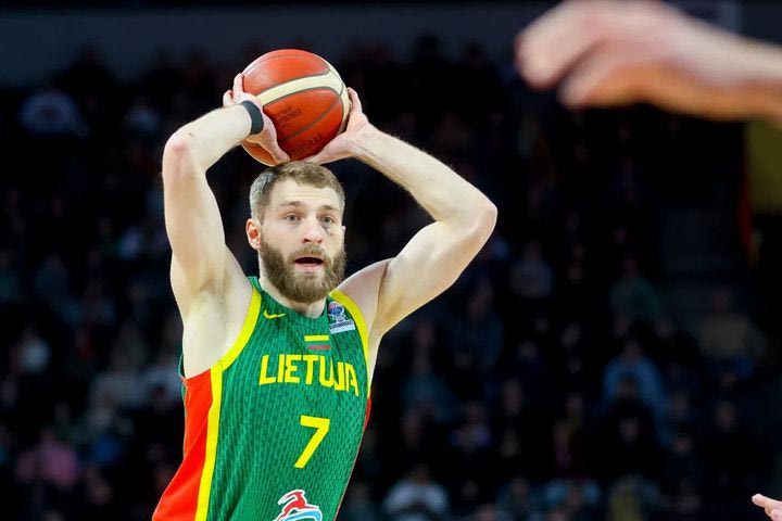 Λιθουανία – Σλοβενία 94-72: Κυριαρχία απέναντι στους Σλοβένους που δεν είχαν τον Ντόντσιτς