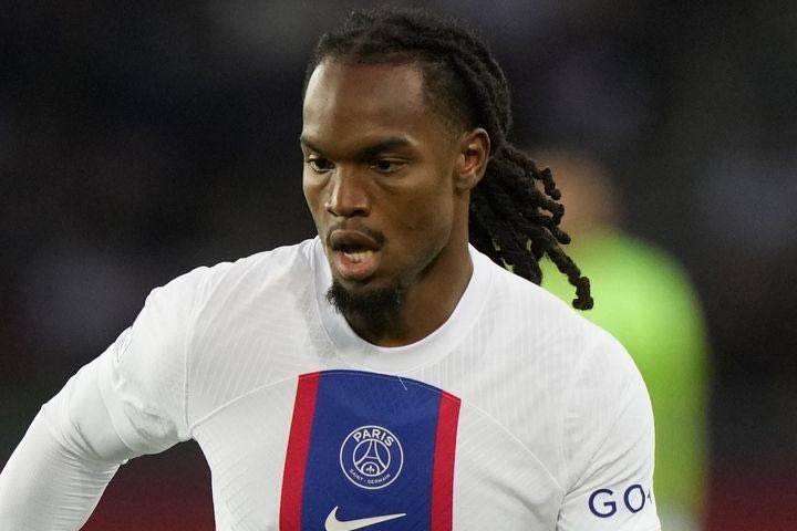 Παναθηναϊκός, μεταγραφές: Οι πράσινοι ενεργοποιούν τη βόμβα με Ρενάτο Σάντσες, έρχεται άμεσα στην Αθήνα ο Πορτογάλος σταρ