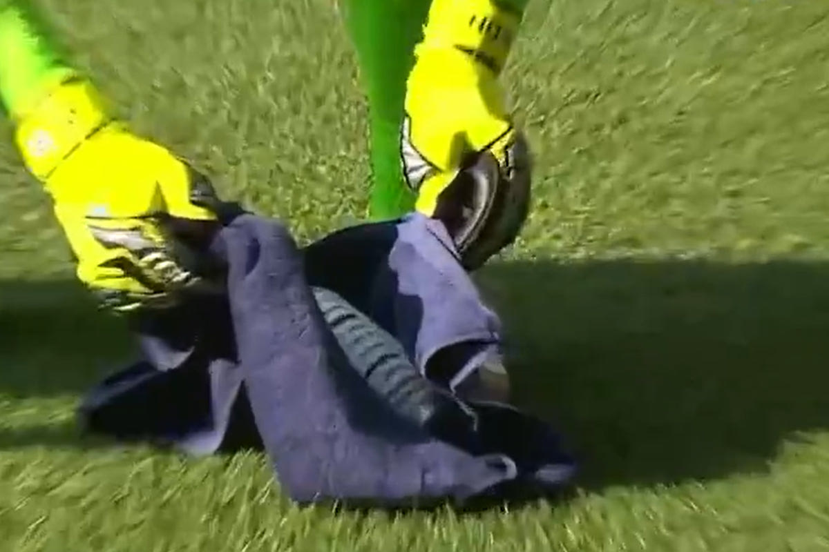 To σκονάκι του Χέντερσον