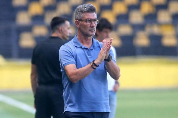 Ουζουνίδης: “Πιο δύσκολο το παιχνίδι κόντρα στον Παναιτωλικό, περιμένω να δω τα καλά στοιχεία που εμφανίσαμε με τον Βόλο”