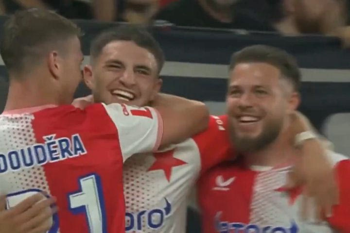 Ζαφείρης: Περήφανος για το ντεμπούτο του στο Champions League, απογοητευμένος με την ισοπαλία της Σλάβια Πράγας